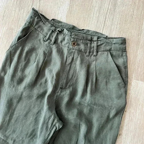 Womens Forever 21 Green High Waist Paperbag Pants - L - Picture 2 of 7